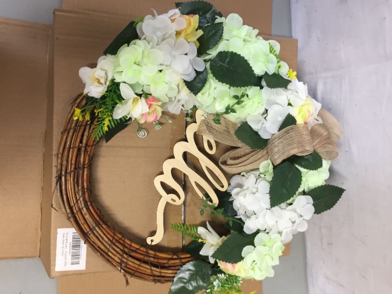 Photo 1 of 18 IN WREATH 