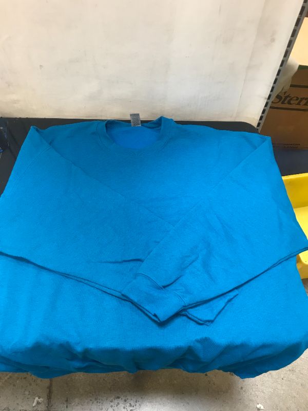 Photo 1 of Gildan thick long sleeve blue shirt ( size 3xL )