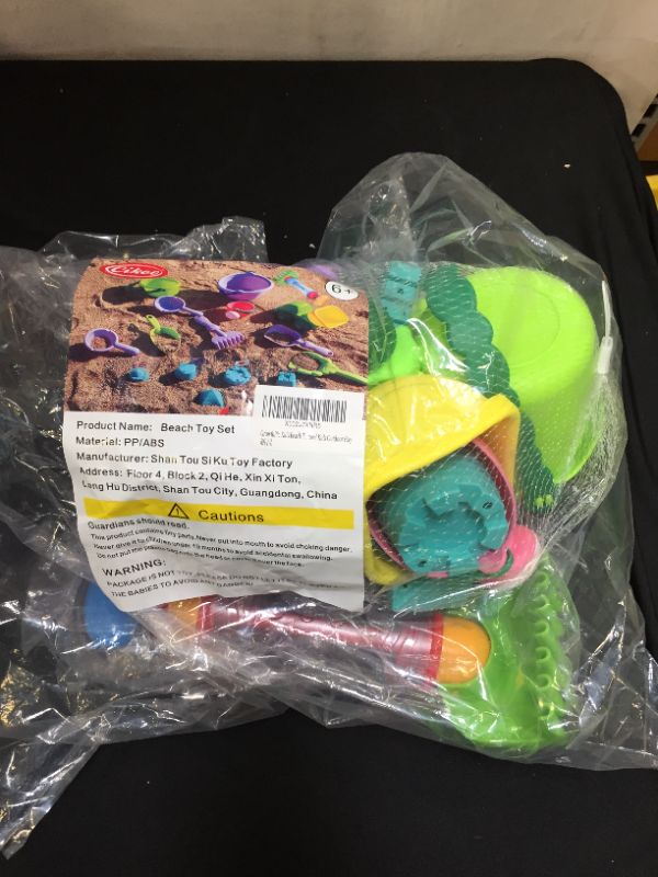Photo 1 of SAND CASTLE TOYS 