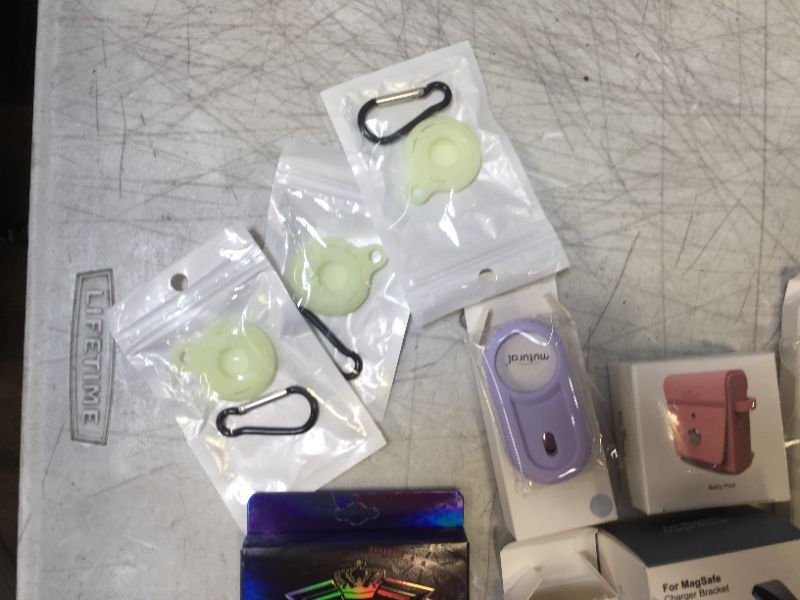 Photo 2 of 




Miscellaneous Apple Accessories (Air Tag Case, Airpod Pro Case Covers, Wireless Charger Apple Watch Bands) 


