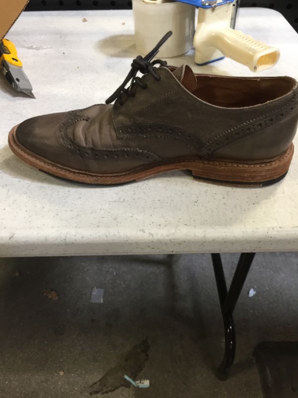 Photo 2 of FRYE       Paul Wingtip
 mens size 8