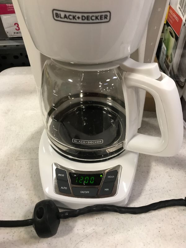 Photo 2 of Black+Decker CM1160W-1 CM1160W 12-Cup Programmable Coffeemaker, White/Stainless Steel