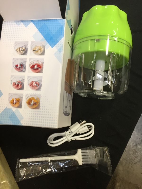 Photo 1 of Electric food chopper 