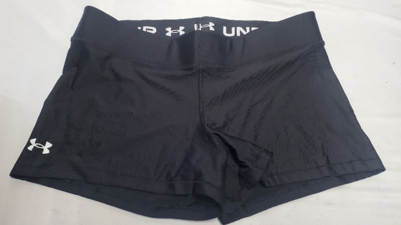 Photo 1 of WOMENS UNDER ARMOUR SHORTS 2XL