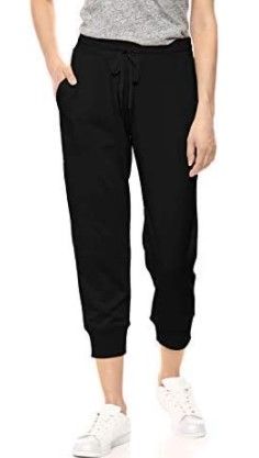 Photo 1 of Amazon Essentials Women's Relaxed-Fit Studio Terry Capri Jogger Pant xxl