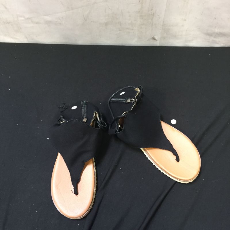 Photo 1 of Generic Tan and Black Sandals. Size 8