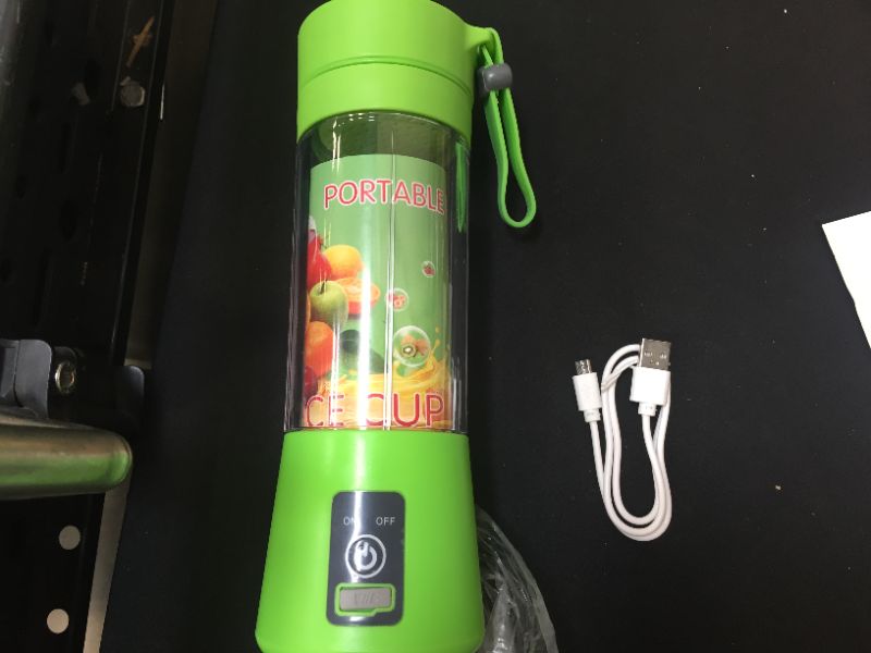 Photo 1 of generic portable green juice blender 