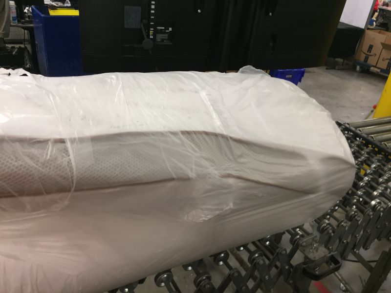Photo 1 of 4" twin mattress 