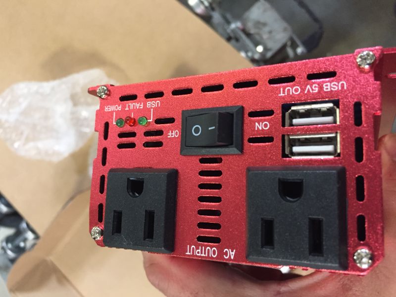 Photo 3 of Lvyuan Power Inverter 2000w Dual AC Outlets and Dual USB Charging Ports 5v
