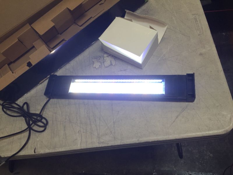 Photo 2 of Fluval Fresh and Plant 3.0 LED Light Fixture, 32 Watt
