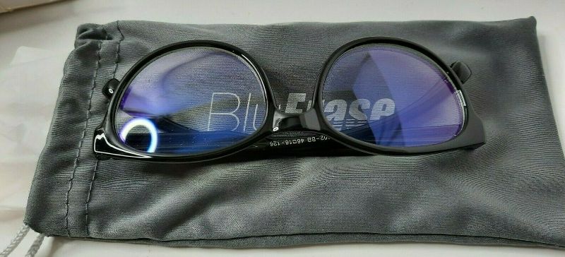 Photo 1 of BluErase Glasses Gomatta Unisex Kids Eyewear Blue Light Blocking Black Frames