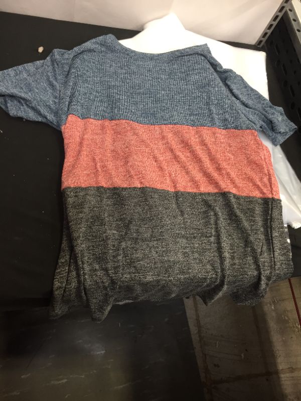 Photo 1 of WOMEN'S SHORT SLEEVE SHIRT SIZE X-LARGE 