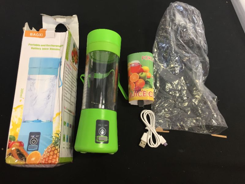 Photo 1 of  Electric USB Rechargeable Portable Battery Travel Juicer Blender