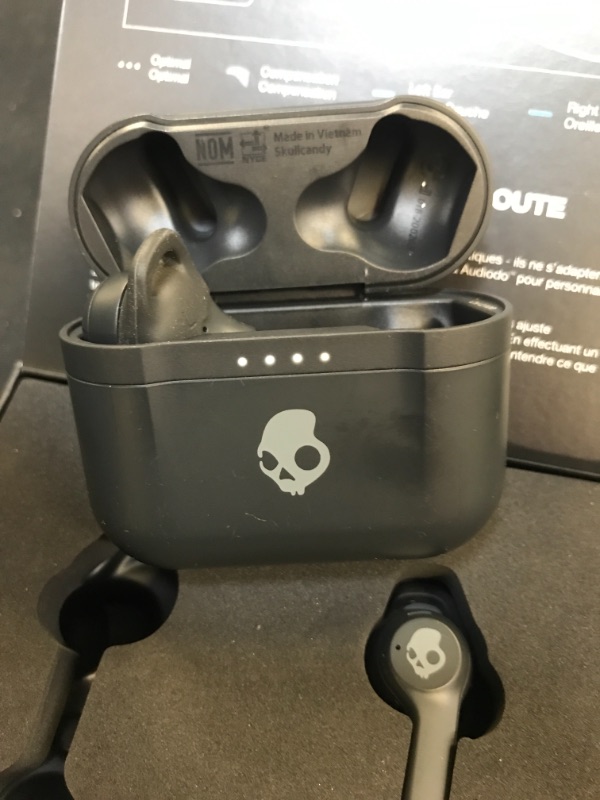 Photo 4 of Skullcandy Indy ANC Noise Canceling True Wireless Headphones - Black