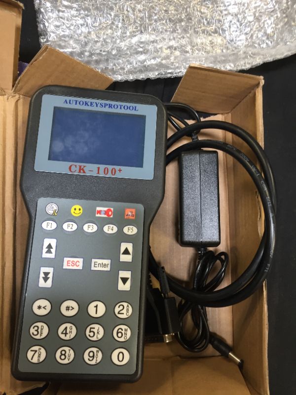 Photo 1 of CK-100 Auto Key Programmer V.46.02
