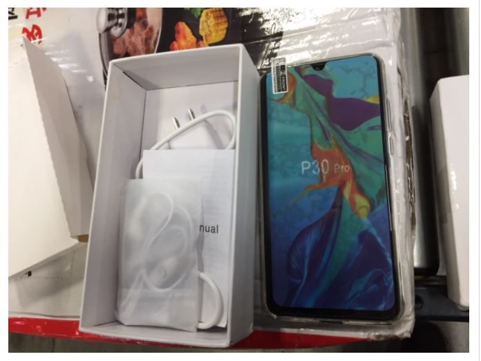 Photo 2 of Huawei P30 Pro 128GB8GB RAM VOGL29 40MP LTE Factory Unlocked GSM Smartphone International Version No Warranty in the US Aurora