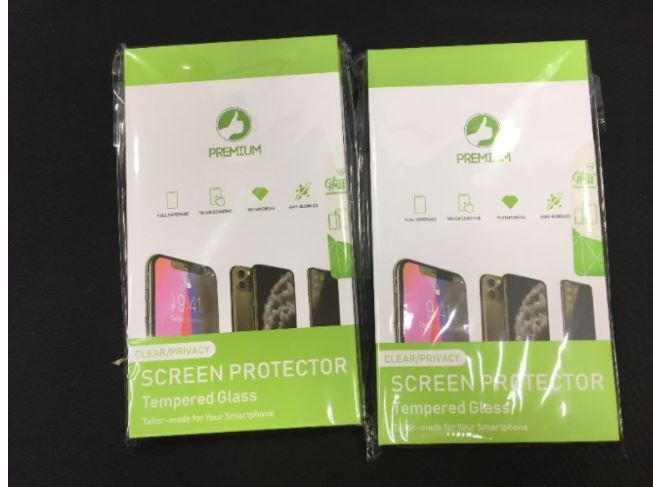 Photo 2 of IPHONE 12 61 INCH SCREEN PROTECTOR 2PK