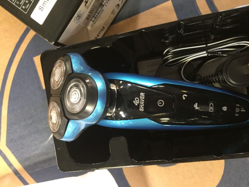 Photo 1 of 2 4d shaver wet or dry protective shave 