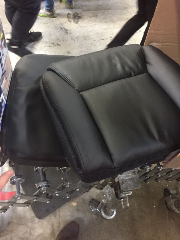 Photo 1 of Computer chair