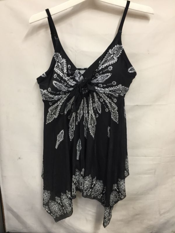 Photo 1 of WOMENS 2XL BATHING SUIT TOP BATHING SUIT BLACK