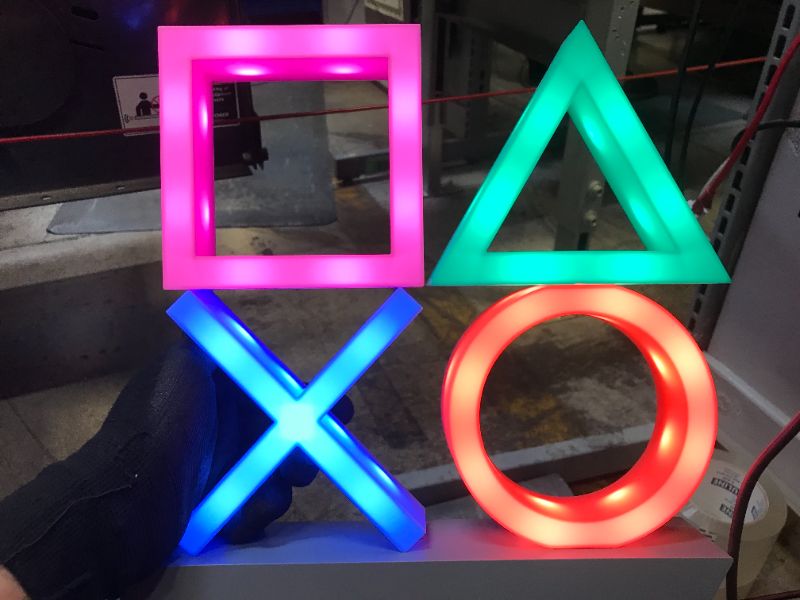 Photo 1 of icons light playstation with 3 light modes 