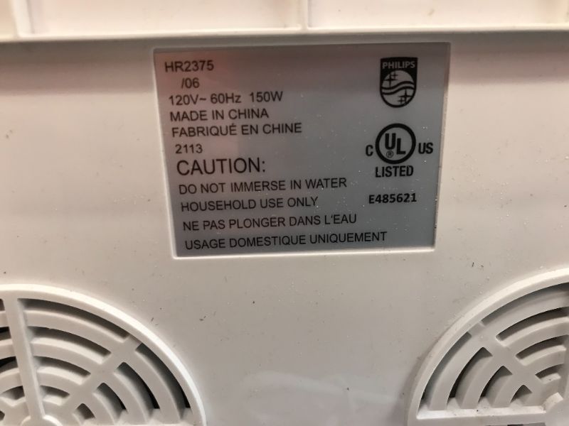 Philips Pasta and Noodle Maker Plus, Large, HR2375/06 with Philips