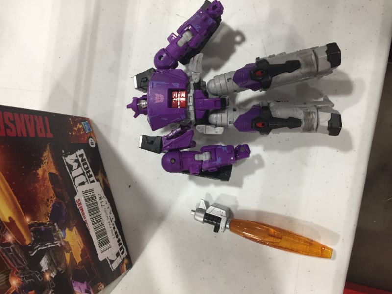 Photo 2 of Transformers Toys Generations War for Cybertron: Kingdom Leader WFC-K28 Galvatron Action Figure - Kids Ages 8 and Up, 7.5-inch
