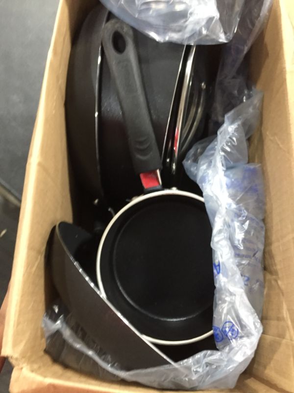 Photo 1 of 4 pc black pots and pans assortment w/lid