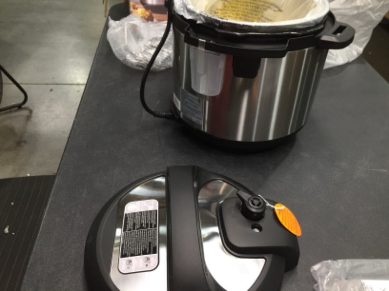 Photo 3 of Duo 60 7-in-1 Programmable 6-Quart Pressure Cooker, New, Clean