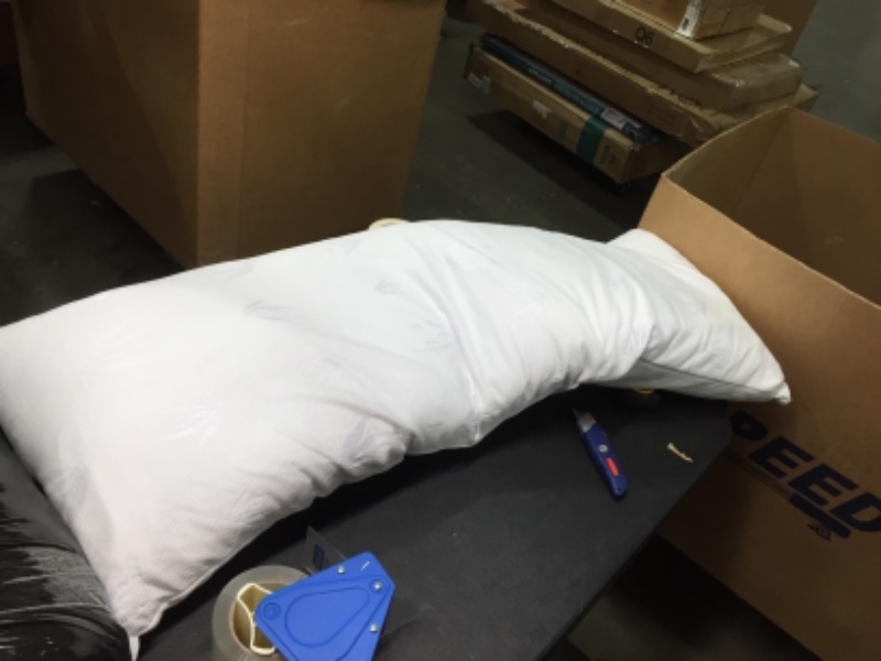 Photo 1 of 44" Body Pillow, Clean , New
