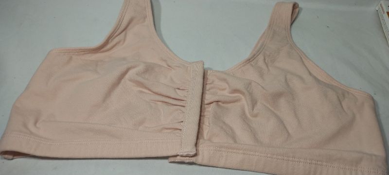 Photo 1 of Fruit Of The Loom Comfort Cotton Blend Front Close Sports Bra, size 42