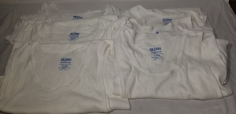 Photo 2 of GILDAN UNDERSHIRTS, WHITE, XL, 6 PK
