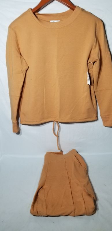 Photo 2 of DAILY RITUAL SWEATSUIT, MEDIUM, ORANGE  (ACTUAL ITEM SLIGHTLY DEIFFERS FROM STOCK PHOTO)