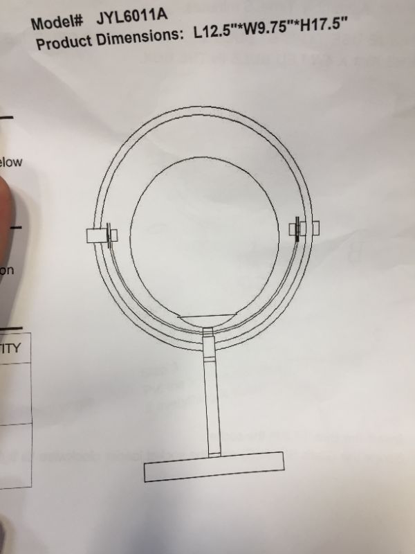 Photo 1 of Lamp
