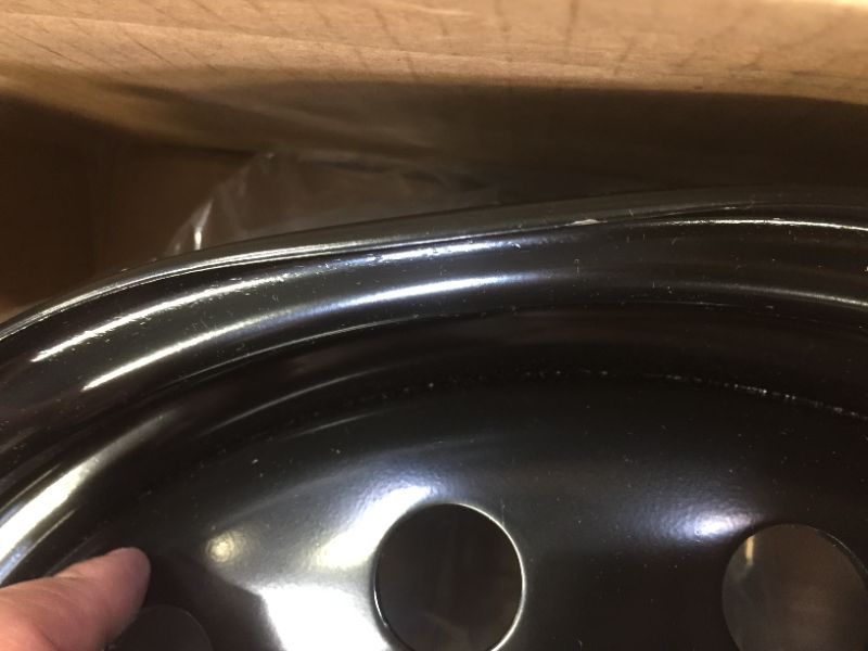 Photo 2 of 17" RIM BLACK 5 BOLT