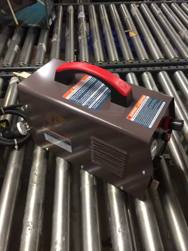 Photo 5 of Lotos LT5000D Plasma Cutter 50Amps Dual Voltage Compact Metal Cutter 110/220V AC 1/2" Clean Cut
