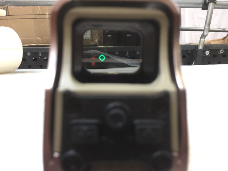 Photo 2 of airsoft holographic sight