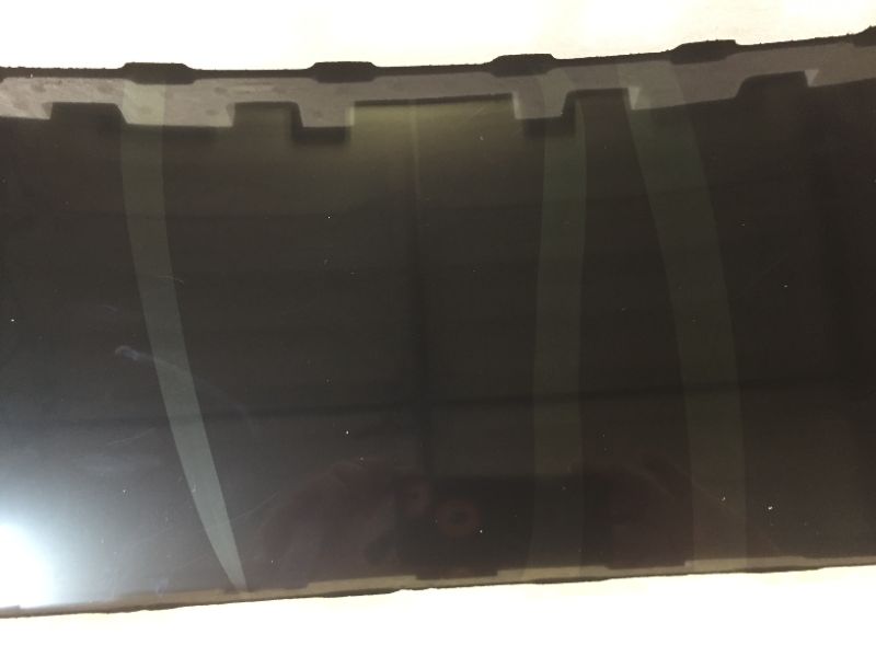 Photo 2 of Sceptre C305B-200UN - LED monitor - curved - 30" - 2560 x 1080 UWFHD @ 200 Hz - VA - 270 cd/m - 3000:1 - 5 ms - 3xHDMI, DisplayPort - speakers - black, does not work has 3 cracks in screen