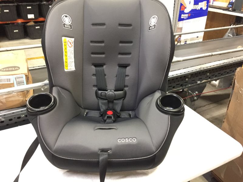 Photo 1 of Cosco Apt 50 Convertible Car Seat (Black Arrows)