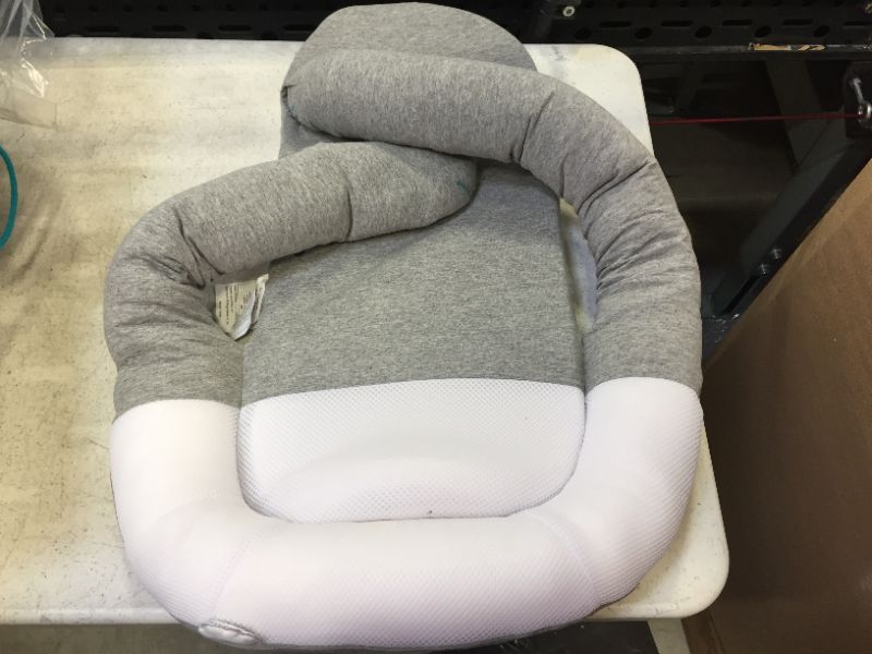 Photo 1 of Babymoov CloudNest Organic Soothing Lounger - Original Colic Reducing Nest with a Warm Womb-Like Feel (Created by a Midwife)