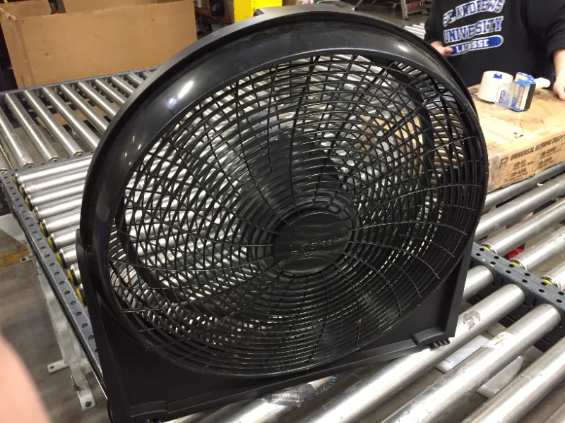 Photo 2 of 20 inch fan 