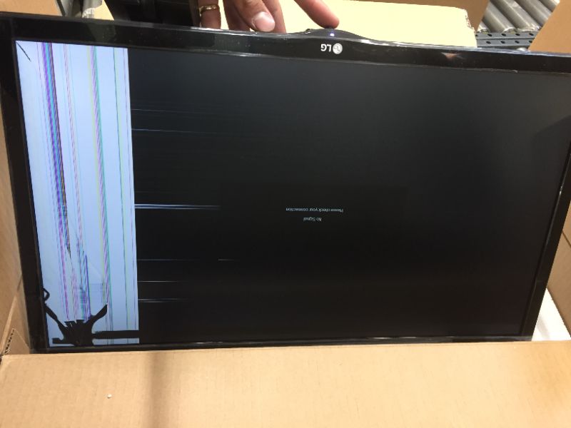 Photo 2 of FOR PARTS, MAJOR LCD DAMAGE LG 24M47VQ 24-Inch LED-lit Monitor, Black