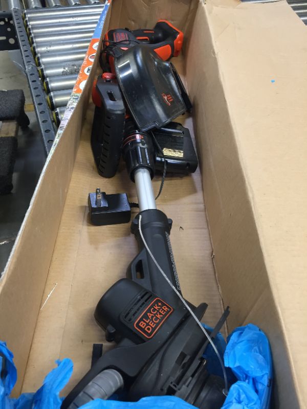 Photo 1 of Black & Decker LST522 20V MAX Lithium-Ion 2-Speed 12 in. Cordless String Trimmer/Edger Kit (2.5 Ah)