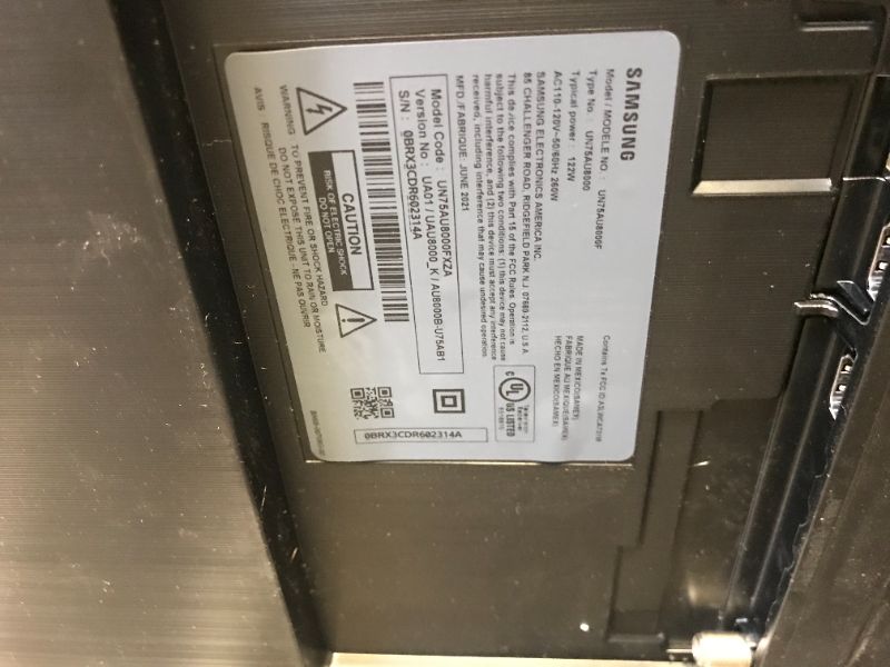 Photo 1 of 75" Class 8000 Series LED 4K UHD Smart Tizen TV