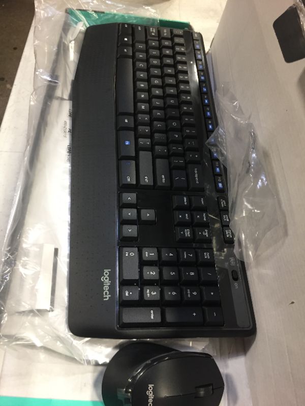 Photo 2 of Logitech  mk345 Performance Premium Backlit Keyboard and MX Master Mouse Combo (Renewed)