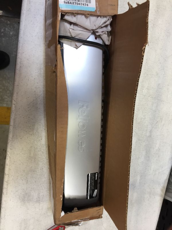 Photo 1 of laminator 