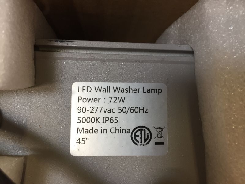 Photo 1 of LED WALL WASHER LAMP 72W