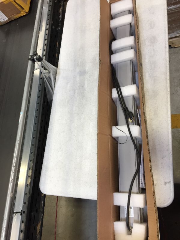 Photo 1 of LED WALL WASHER LAMP 72W