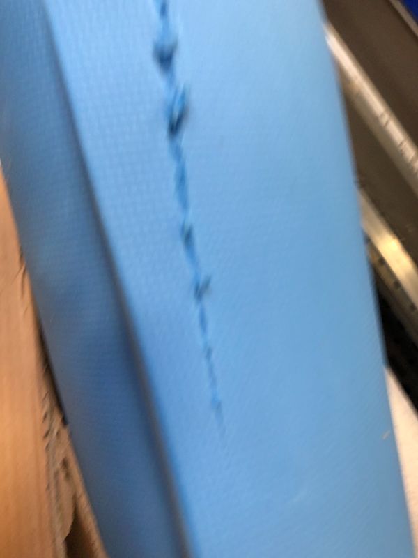 Photo 2 of yoga mat color blue 