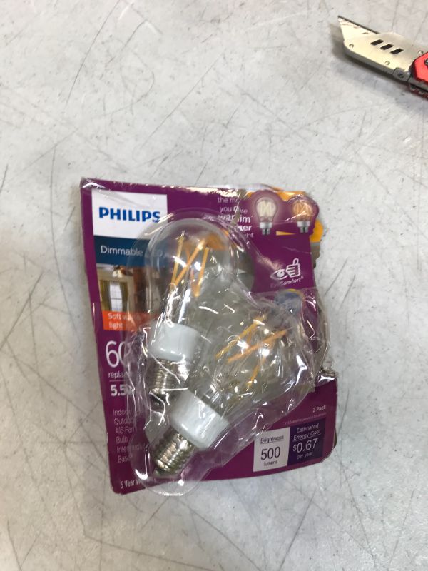 Photo 2 of Philips 2pk 60w E17 Wg Led Bulb